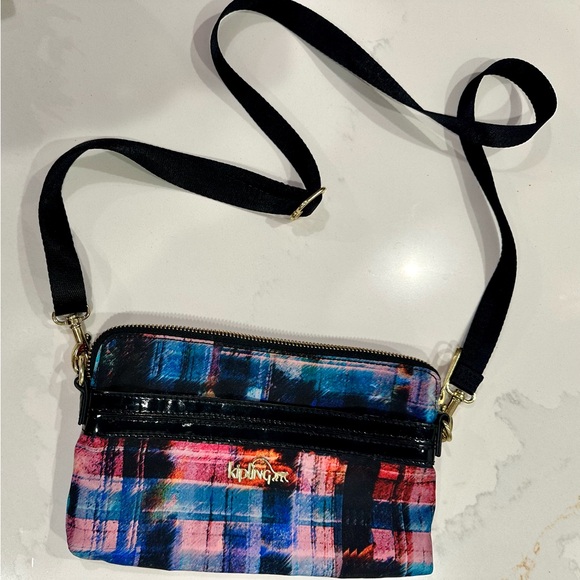 Kipling Women's Iani Crossbody Handbag with Contrast Trim - Picture 1 of 4